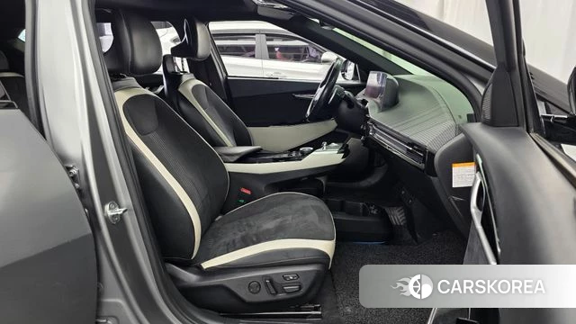 Kia EV6 2022 Серый из Кореи, фото 2
