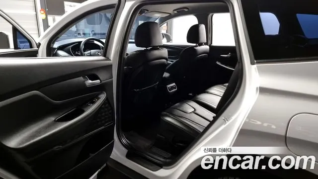 Hyundai The New Santa Fe 2020 Белый из Кореи, фото 2