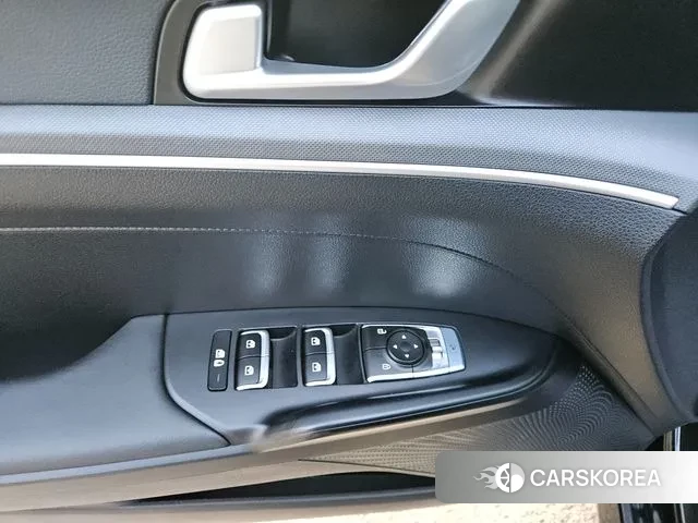 Kia K5 3rd generation 2023 Черный из Кореи, фото 2