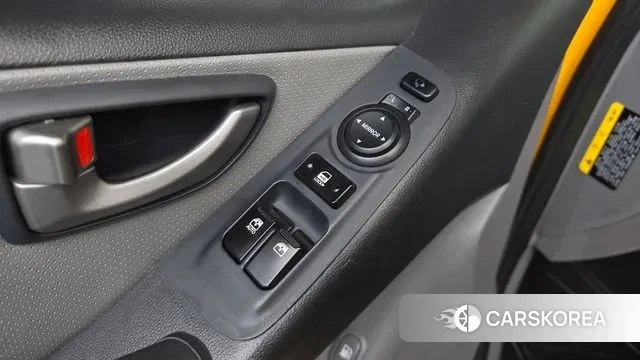 Hyundai The New Grand Starex 2018 Желтый из Кореи, фото 2