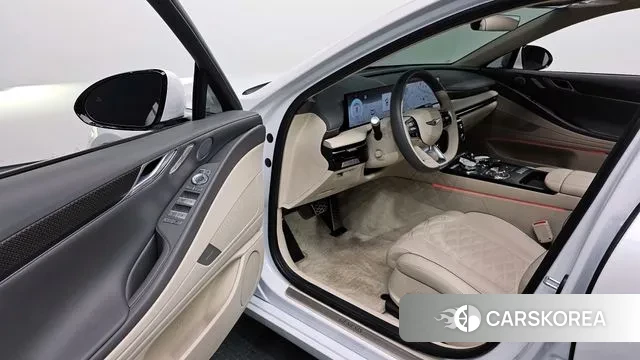 Genesis G80 (RG3) 2025 Белый из Кореи, фото 2