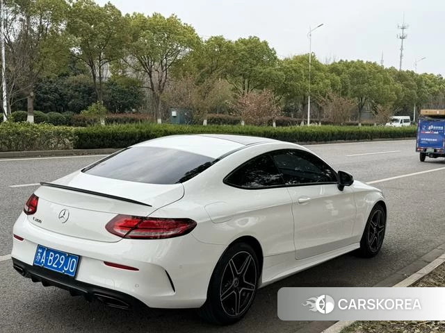 Mercedes-Benz Class C (imported) 2023 Белый из Китая, фото 2