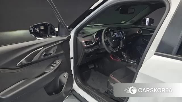 Chevrolet (GM Daewoo) Trailblazer 2022 Белый из Кореи, фото 2