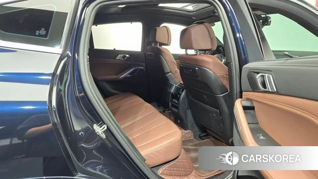 BMW X6 (G06) 2022 Черный из Кореи, фото 2