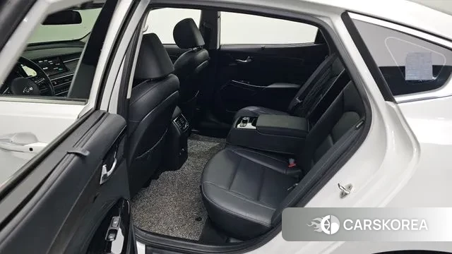 Kia K7 Premier Hybrid 2019 Белый из Кореи, фото 2