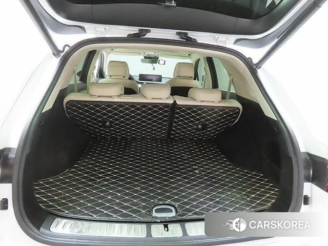 Genesis GV70 2022 Белый из Кореи, фото 2