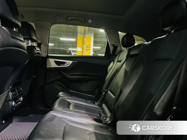 Audi Q7 (4M) 2019 Серый из Кореи, фото 2