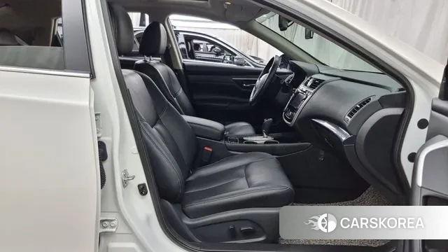 Nissan Altima 2018 Белый из Кореи, фото 2