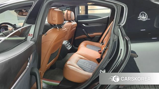 Maserati Ghibli 2019 Черный из Кореи, фото 2
