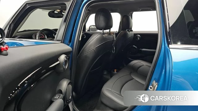 Mini Cooper 2021 Синий из Кореи, фото 2