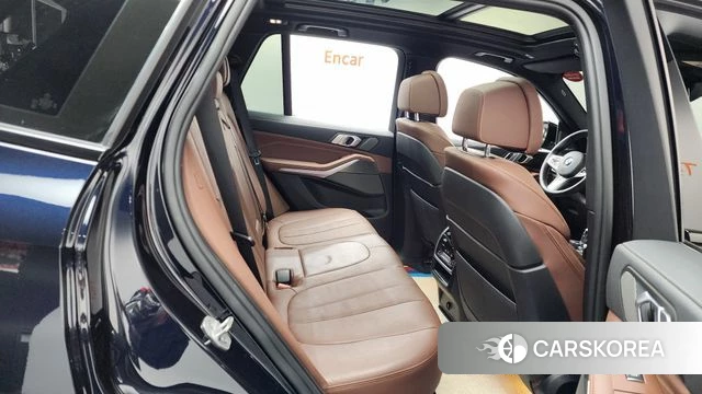 BMW X5 (G05) 2021 Черный из Кореи, фото 2