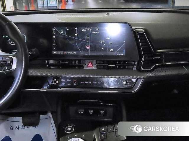 Kia Sportage 5th Generation Hybrid 2022 Белый из Кореи, фото 2