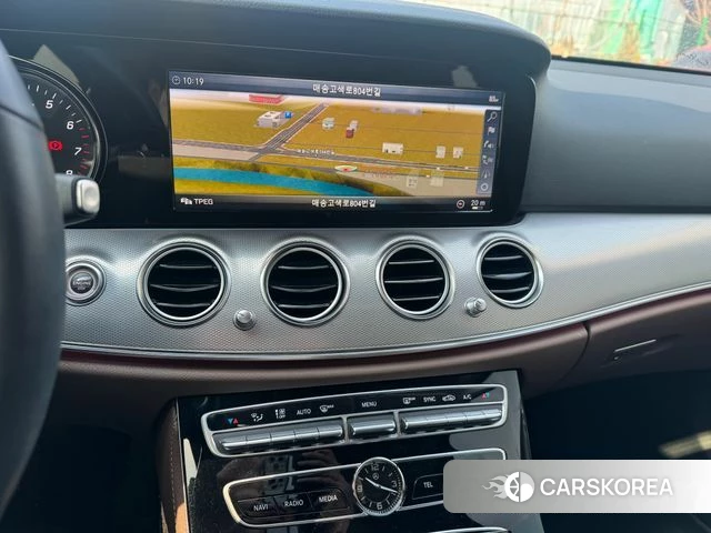 Mercedes-Benz E-Class W213 id 3795714 из Кореи 2