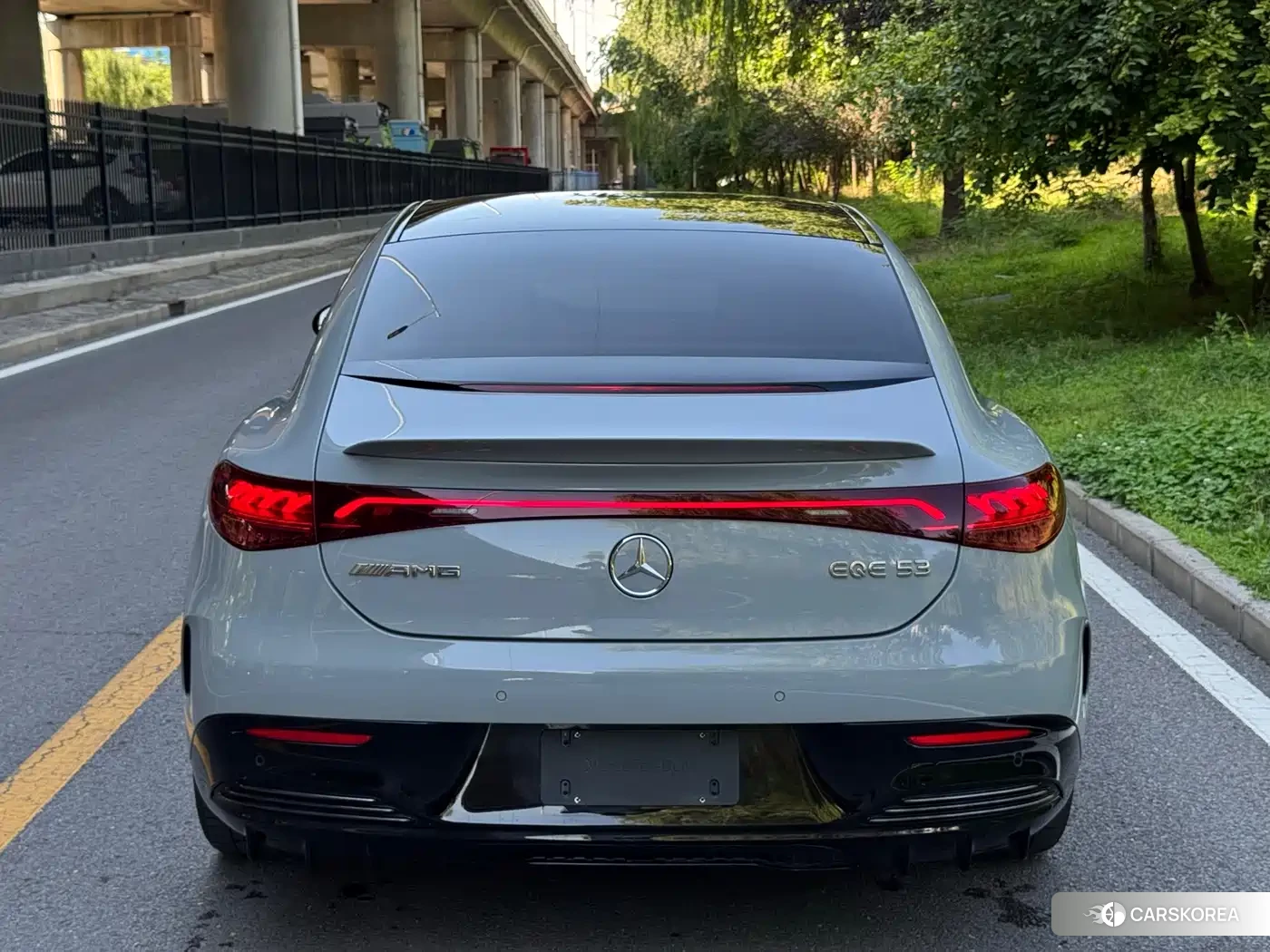 Mercedes-Benz EQE AMG 2023 Silver/gray из Китая, фото 2