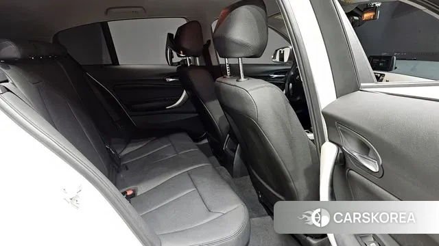 BMW 1 Series (F20) 2018 Белый из Кореи, фото 2