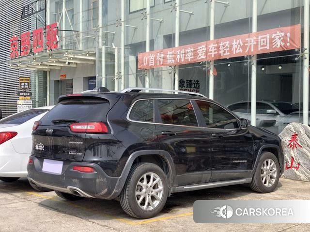 Jeep Free light 2018 Черный из Китая, фото 2