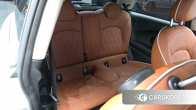 Mini Cooper S 2023 Белый из Кореи, фото 2