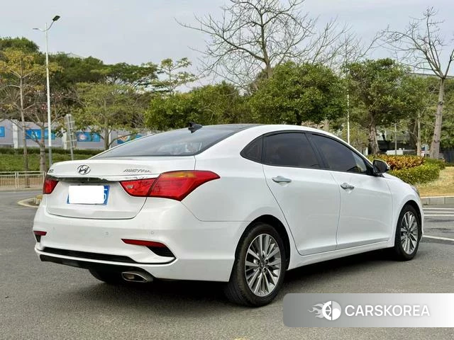 Hyundai Name picture 2021 Белый из Китая, фото 2
