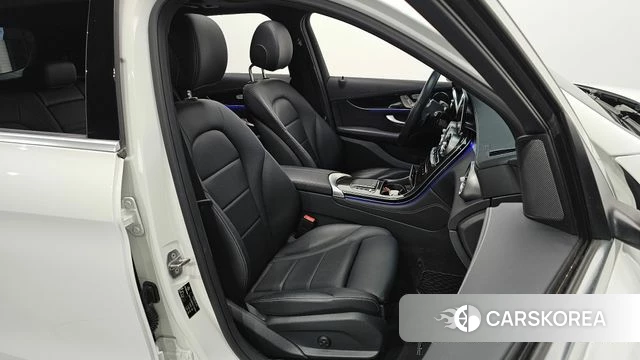 Mercedes-Benz GLC-Class X253 2020 Белый из Кореи, фото 2