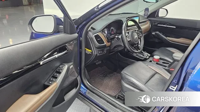 Kia Seltos 2019 Синий из Кореи, фото 2