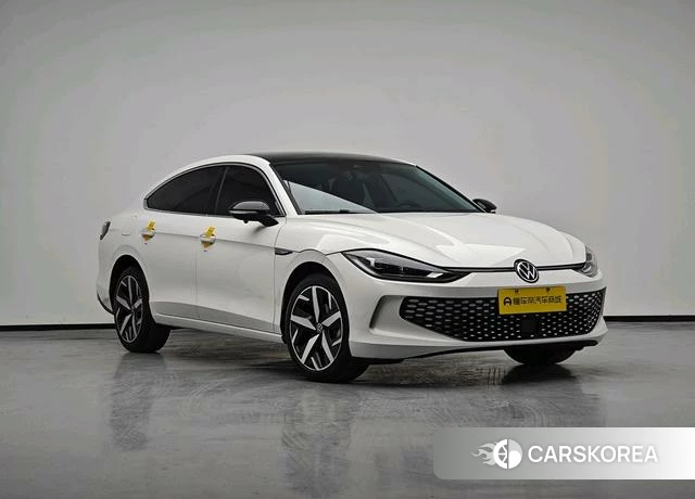 Volkswagen Lingdu 2023 Белый из Китая, фото 2