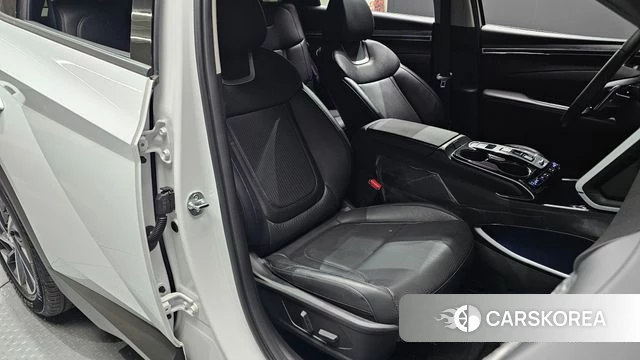 Hyundai Tucson Hybrid (NX4) 2023 Белый из Кореи, фото 2