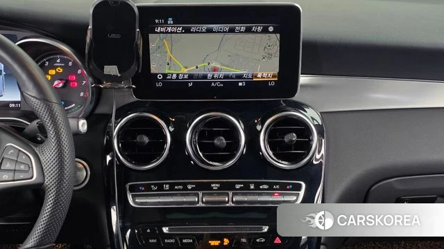Mercedes-Benz GLC-Class X253 2018 Белый из Кореи, фото 2