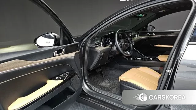 Kia K5 3rd generation 2022 Серый из Кореи, фото 2