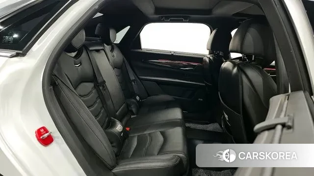 Cadillac CT6 2018 Белый из Кореи, фото 2