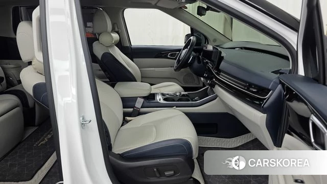 Kia The New Carnival 4th Generation 2024 Белый из Кореи, фото 2
