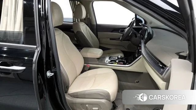 Kia Carnival 4th generation 2022 Черный из Кореи, фото 2