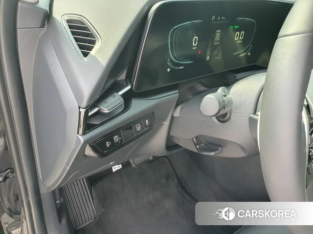 Kia Di Ol Nu Niro 2024 Черный из Кореи, фото 2