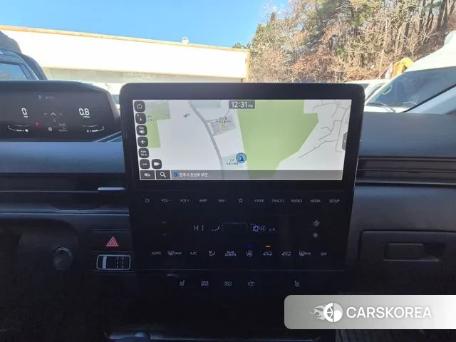 Hyundai Staria 2022 Серебряный из Кореи, фото 2