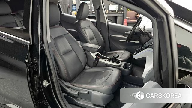 Chevrolet (GM Daewoo) Bolt EV 2021 Черный из Кореи, фото 2