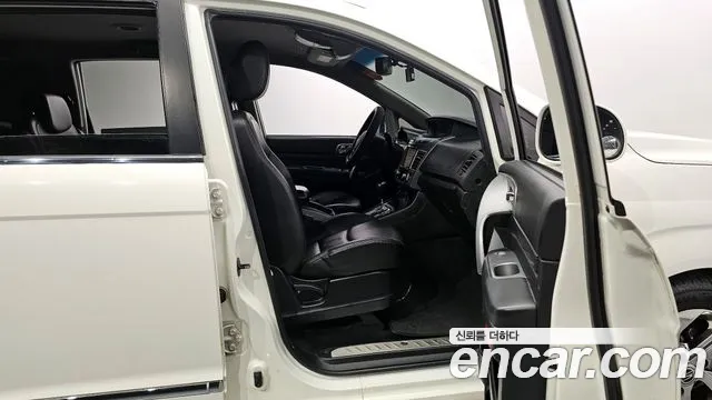 Ssangyong Korando Turismo id 2704379 из Кореи 2