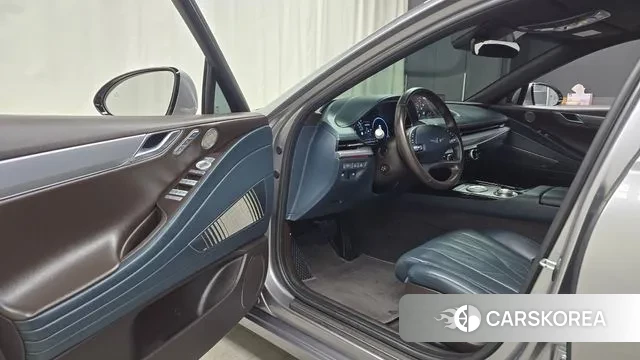 Genesis G80 (RG3) 2022 Серебристо-серый из Кореи, фото 2