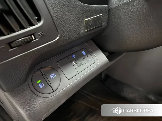 Hyundai The New Grand Starex 2018 Черный из Кореи, фото 2