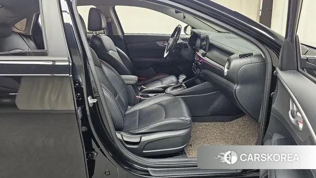 Kia Come New K3 2021 Черный из Кореи, фото 2