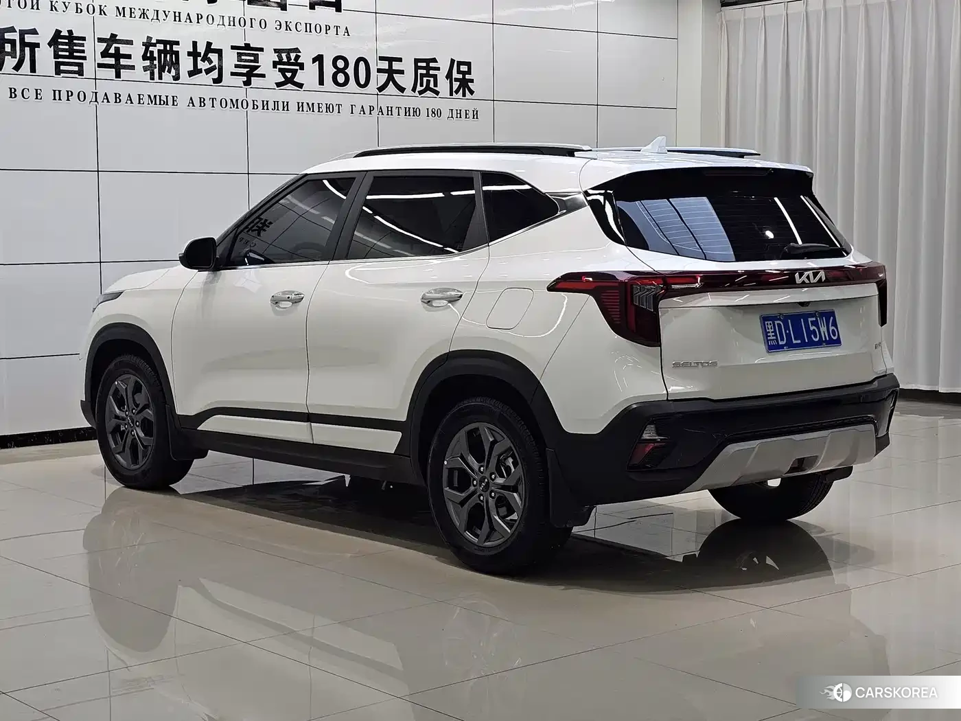 Kia Seltos 2024 Белый из Китая, фото 2