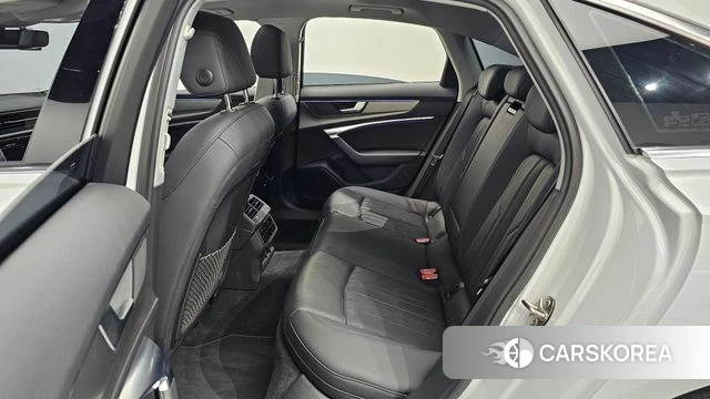 Audi A6 (C8) 2020 Белый из Кореи, фото 2