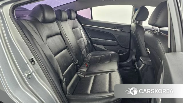 Hyundai The New Avante AD 2018 Серебристо-серый из Кореи, фото 2