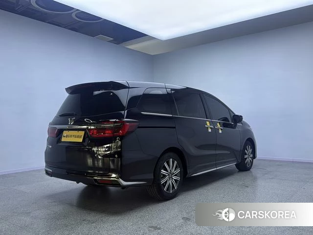 Honda Odyssey 2022 Синий из Китая, фото 2