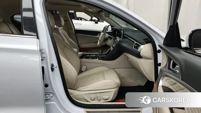 Genesis G70 2019 Белый из Кореи, фото 2