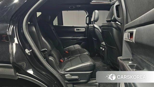 Ford Explorer 6th Generation 2020 Черный из Кореи, фото 2