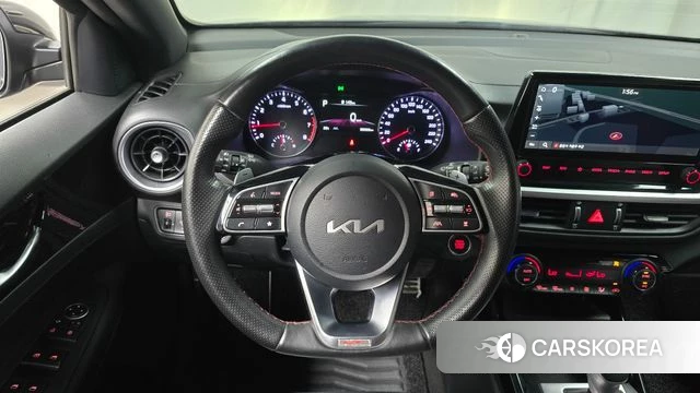 Kia The New K3 2nd generation 2022 Серый из Кореи, фото 2