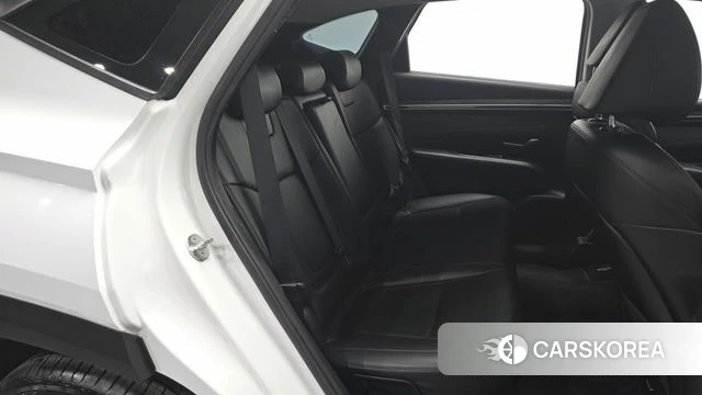 Hyundai Tucson (NX4) 2022 Белый из Кореи, фото 2