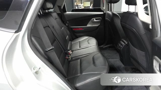 Kia Niro Plus 2022 Серебряный из Кореи, фото 2