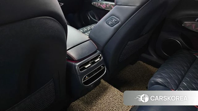 Genesis GV70 2021 Белый из Кореи, фото 2