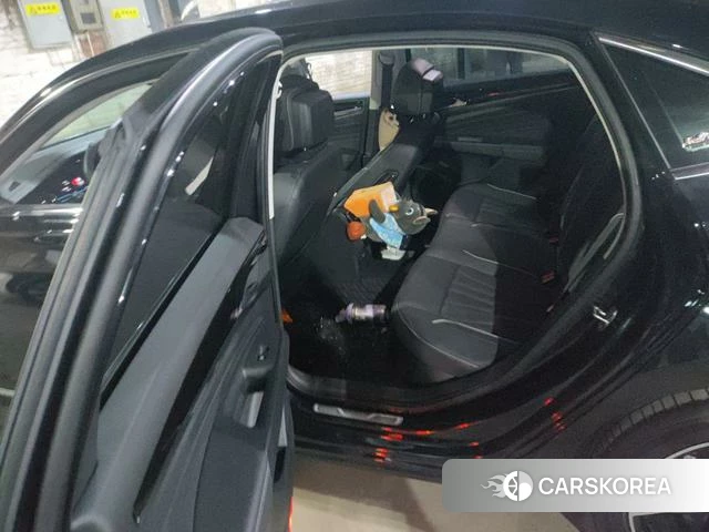 Volkswagen Passat 2024 Черный из Китая, фото 2