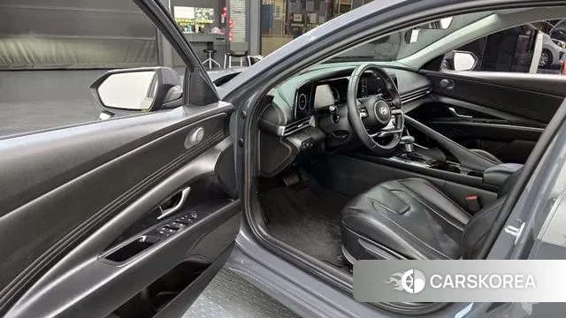 Hyundai The New Avante Hybrid (CN7) 2023 Серый из Кореи, фото 2